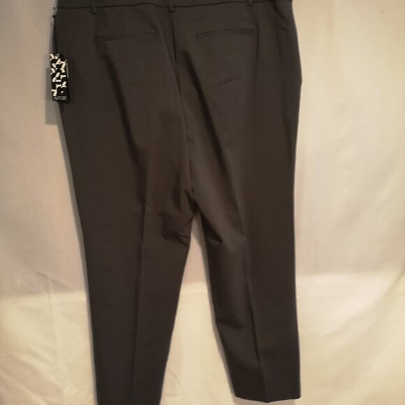 NWT Apt. 9 Ladies (The Torie) Straight Leg Dress Pants - Picture 2 of 9